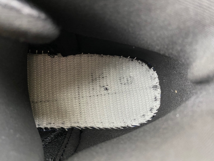 Air Jordan 12 Retro CT8013-010