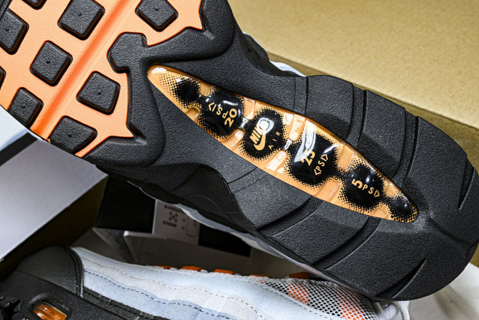 Nike Air Max 95 OG HM4740-005
