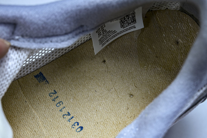 Sacai x Nike Zegamadome CN8898-002