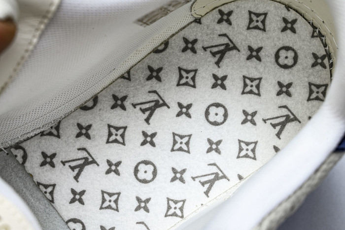 LVT SNEAKERS LVSRS-0231
