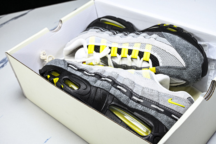 Nike Air Max 95 SP IB4523-002