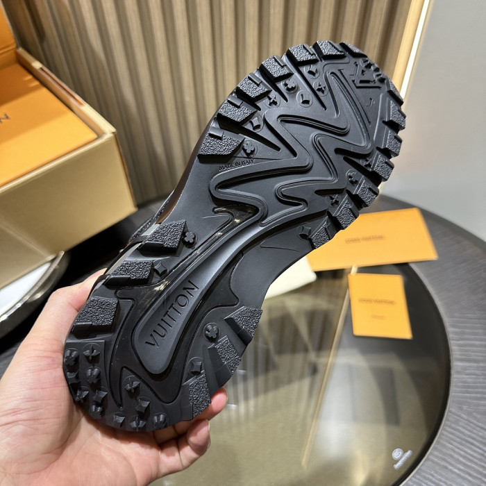 LOU VUIT RUNNER LVR-017