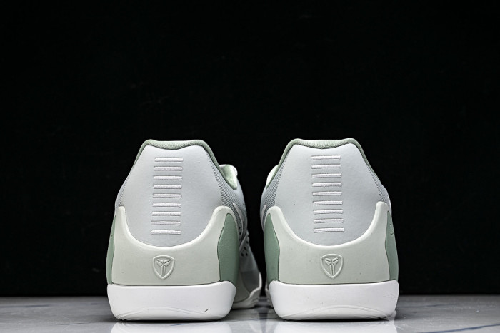 Kobe 9 EM Low Protro IH1401-003