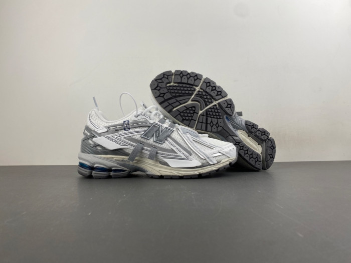 New Balance U190643N