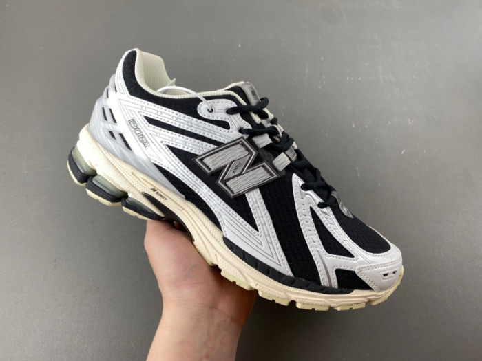 New Balance 1906 U190RCI