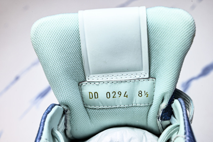LVT SNEAKERS LVSRS-0236