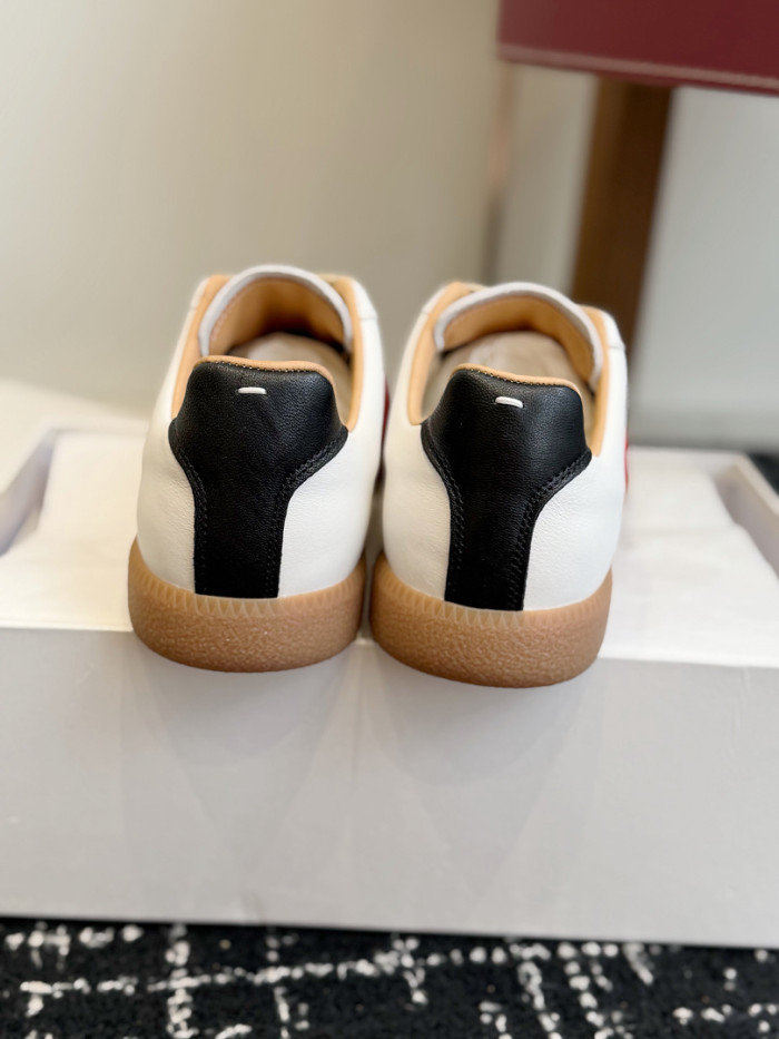 Ma*iso*n Mar*giela MNMA-0210