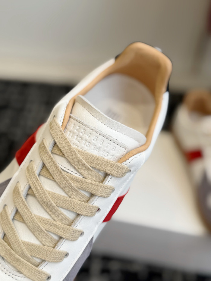 Ma*iso*n Mar*giela MNMA-0210