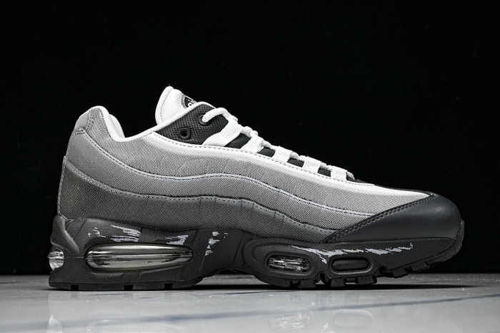 Nike Air Max 95 SP I17404-100