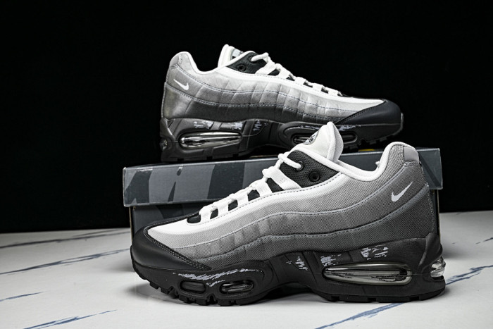 Nike Air Max 95 SP I17404-100