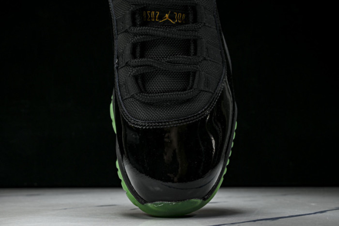 Air Jordan 11 Retro "Green Black" CT8012-037
