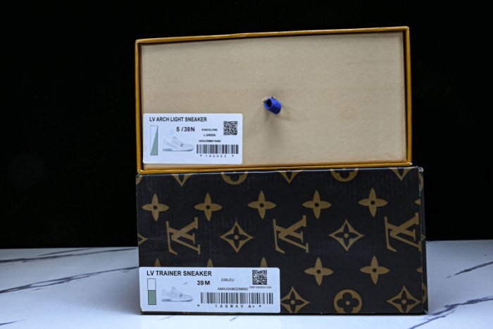 LVT SNEAKERS LVSRS-0074