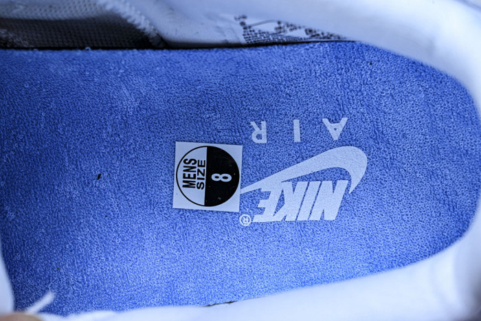 Air Jordan 11 Low “University Blue” FV5104-100