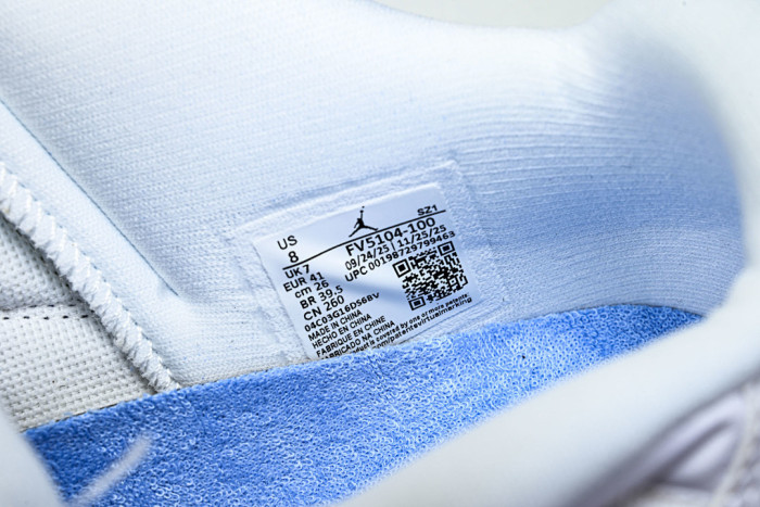 Air Jordan 11 Low “University Blue” FV5104-100