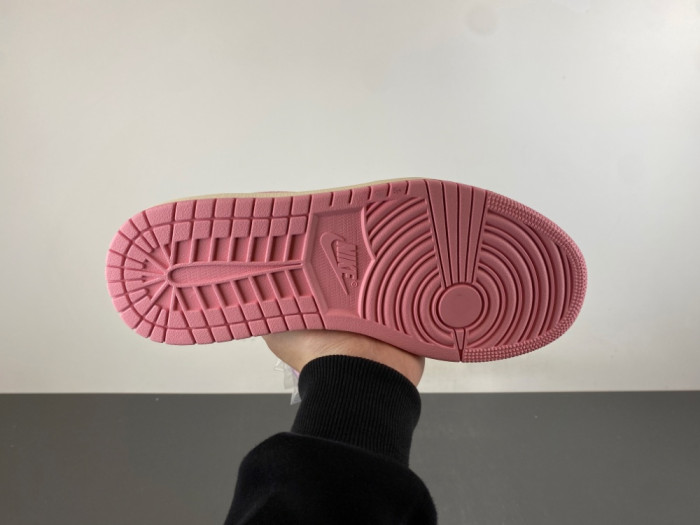 Travis Scott x Air Jordan 1 Low OG DM7866-171