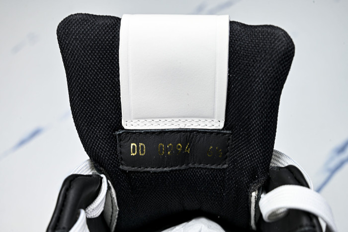 LVT SNEAKERS LVSRS-0220
