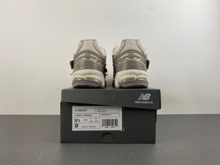 New Balance U19063VV