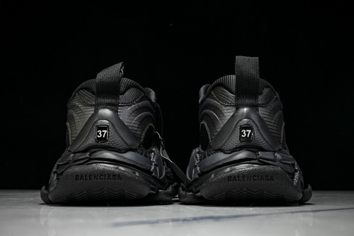 BALENGA TRIPLE S 2 BTS2-001