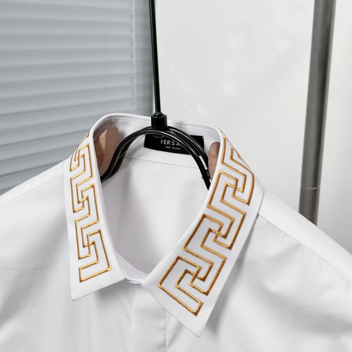 V*ERSACE CLOTHERS VECL-001