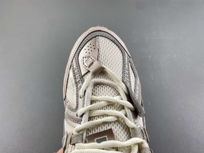 New Balance U19063VV