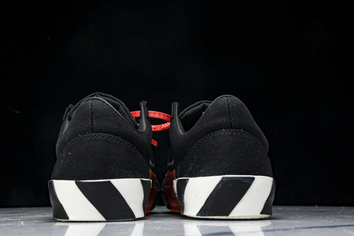 C/O SNEAKERS CO-032