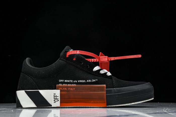 C/O SNEAKERS CO-032
