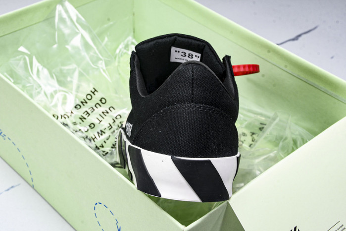 C/O SNEAKERS CO-032