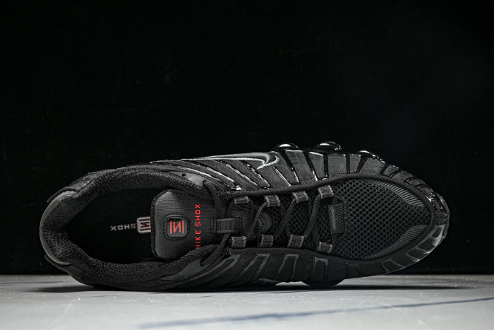Nike Shox TL AR3566-002