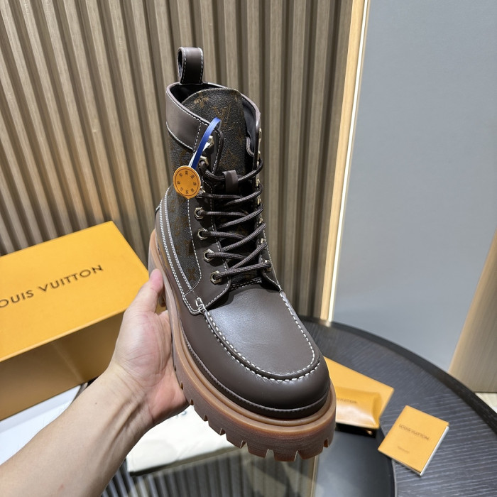 L**V**T* BOOTS LVTBS-062