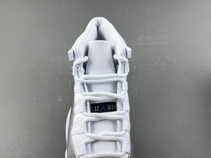Air Jordan 11 Retro CT8012-140