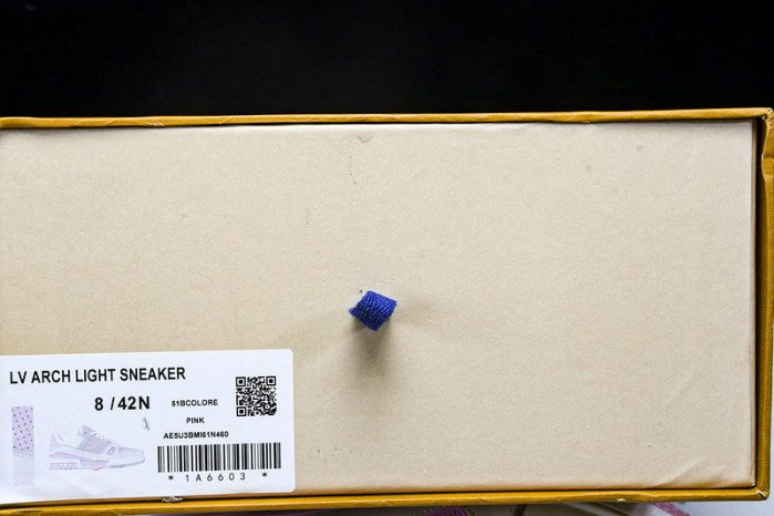 LVT SNEAKERS LVSRS-0059