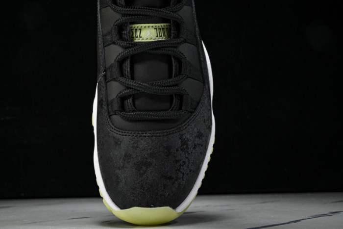 Air Jordan 11 Retro “Sneaker School” IB1378-001