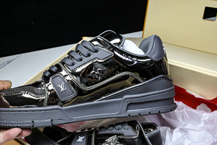 LVT SNEAKERS LVSRS-0102