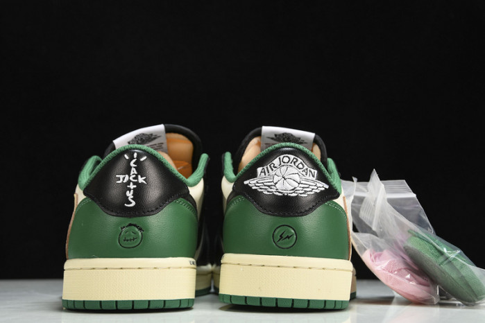 Travis Scott x Air Jordan 1 Low DH7866-128