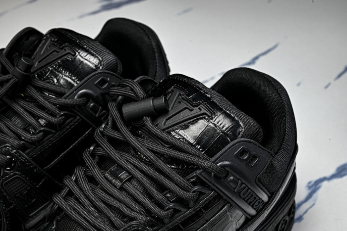 L*VT TRAINER MAXI LVSMS-007