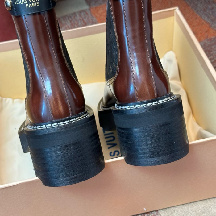 L**V**T* BOOTS LVTBS-035