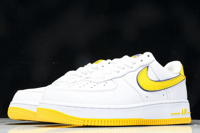 Nike Air Force 1 x Kobe Retro FZ1151-100