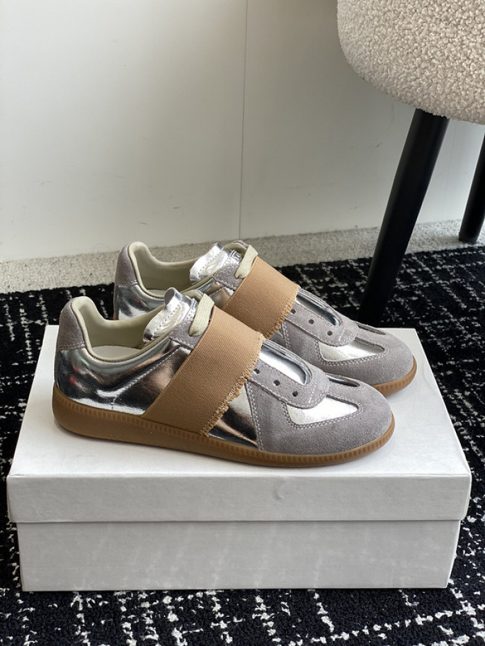 Ma*iso*n Mar*giela MAMA-052