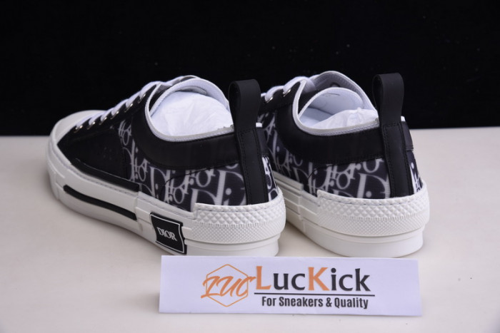 dr b23 low-top sneakers 0101