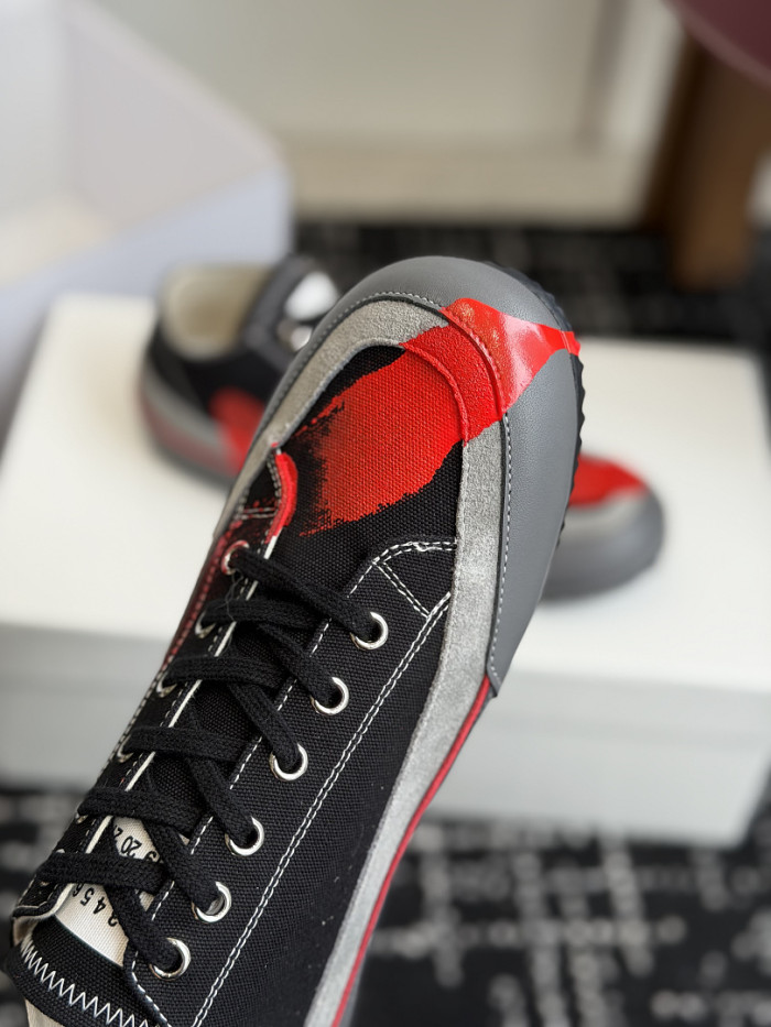 Ma*iso*n Mar*giela MNMA-0201