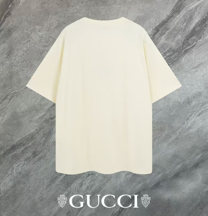 G*UCCI CLOTHES GICS-027