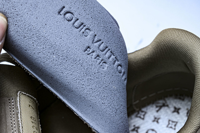 LVT SNEAKERS LVSRS-0100