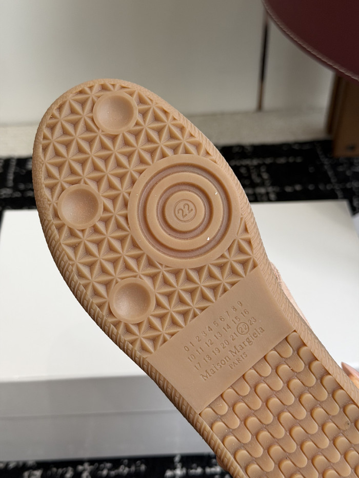 Ma*iso*n Mar*giela MAMA-0169