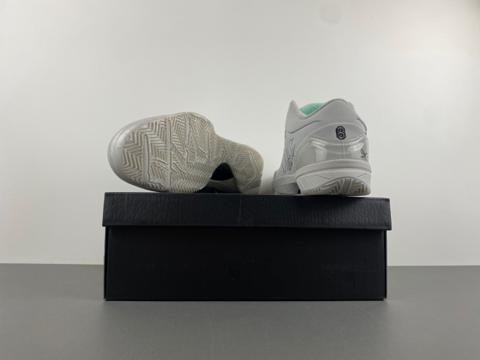 nike kobe  fq3544-005