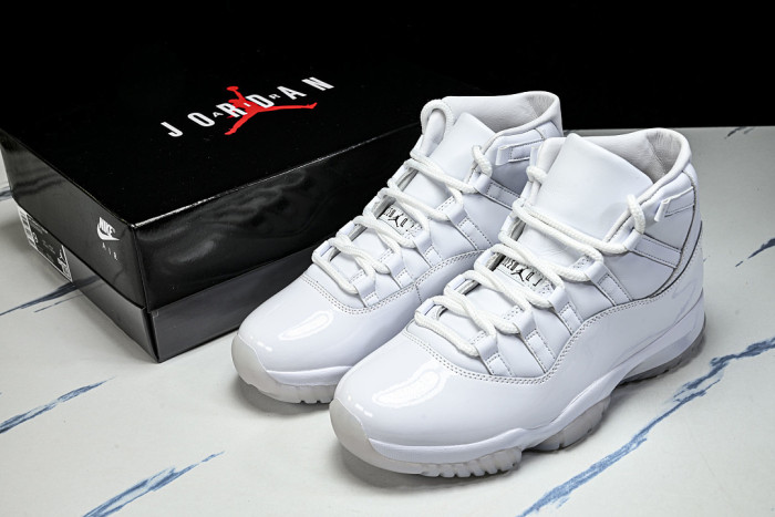 COMME des GARÇONS x Air Jordan 11 Pack Expected Fall IV7639-100