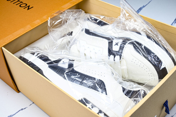 LVT SNEAKERS LVSRS-0094