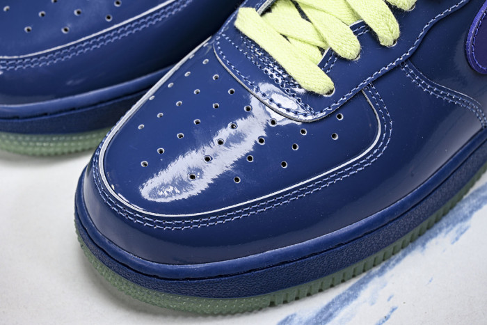 Nike Air Force 1 IO4489-400