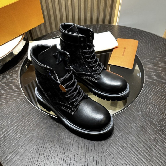 L**V**T* BOOTS LVTBS-041