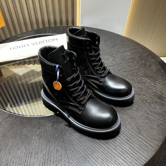 L**V**T* BOOTS LVTBS-041