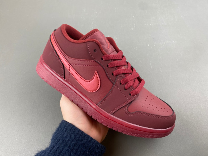 Air Jordan 1 Low “Valentine